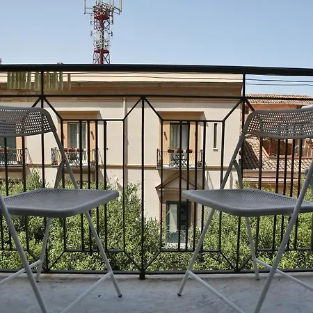 Sunny Flat - Self Lägenhet