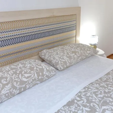 Апартаменты Sunny Flat - Self