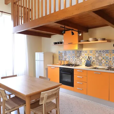 Sunny Flat - Self Apartment *